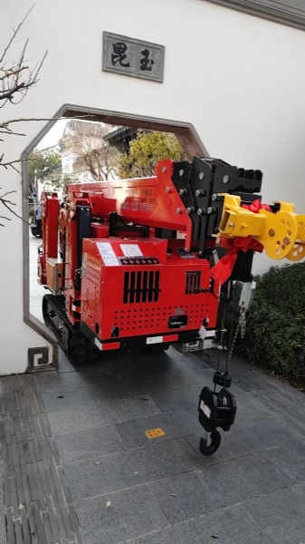 3噸蜘蛛吊加長(cháng)款，臂長(cháng)11.7米，適用于狹小空間作業(yè)